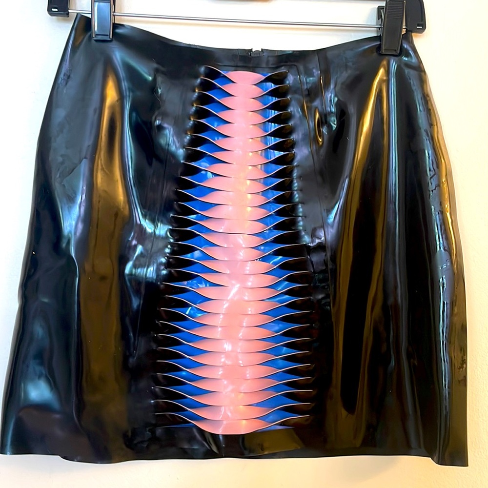 Latex mini skirt by Tableaux Vivants size small.